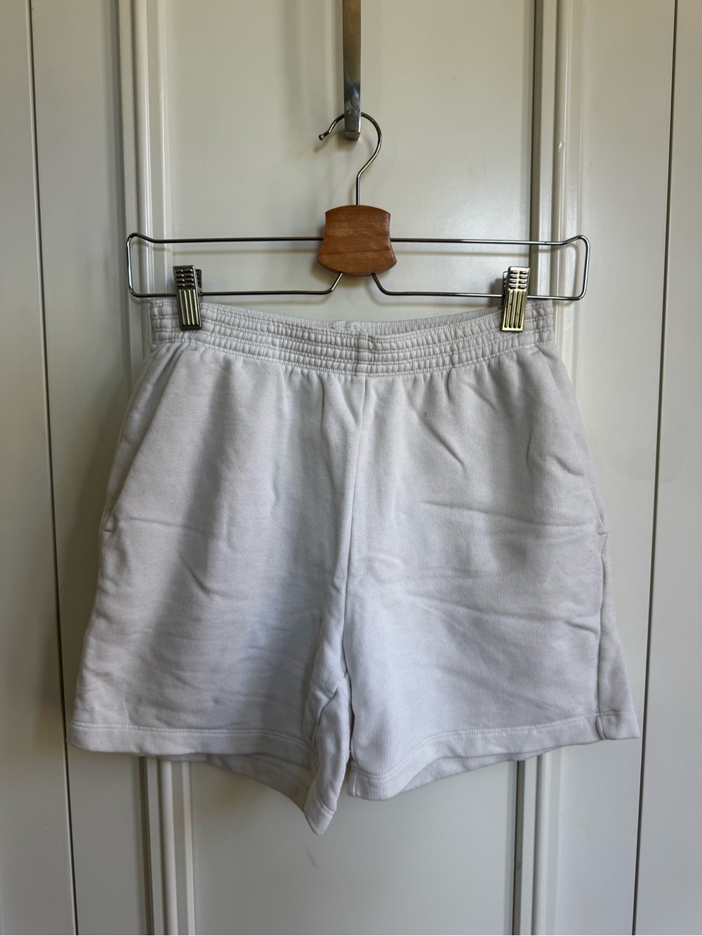 Aritzia/Babaton Sweatshorts - Size xxs White